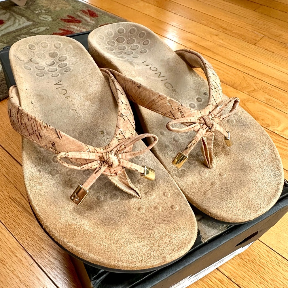 Vionic Women's Bella Cork Tan Sandals Size 6.5